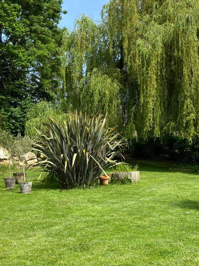 Le Clos Dauphinais Chez Laurette Quevert Екстер'єр фото
